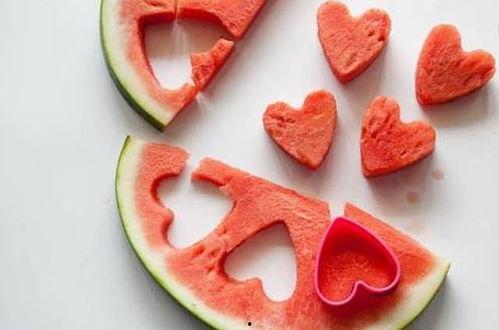 看戏吃瓜不吐籽,品味人生百态——不吐籽的智慧人生