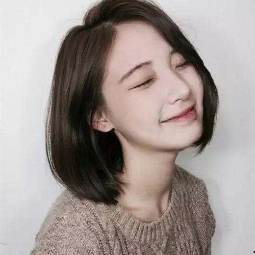 短发美女吃瓜照片,清新形象引网友热议