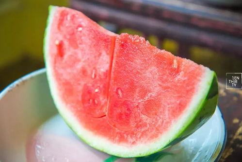 cy只吃瓜,跟随cy一起品味娱乐圈的甜蜜与苦涩